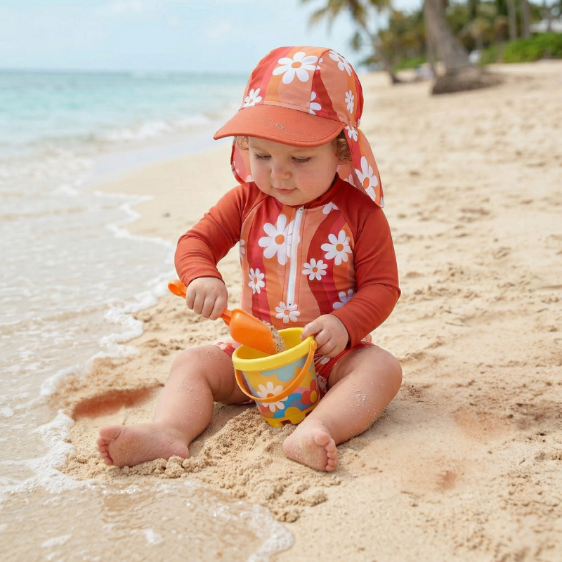 Maillot de Bain Bébé Fille avec Casquette - Lindsay