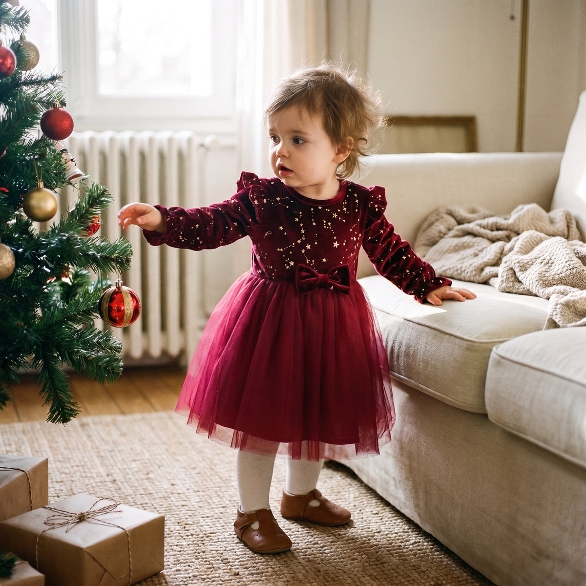 Robe de Noël Fille en Velours à Étoiles Dorées et Tulle – 1-8 ans