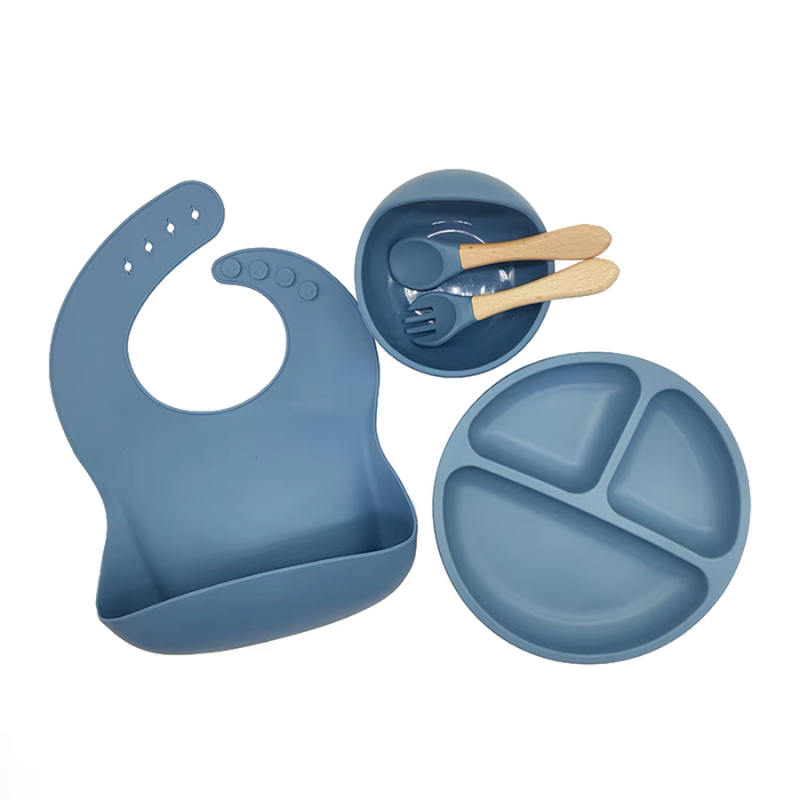 Coffret Repas Bébé Silicone - 5 PCS