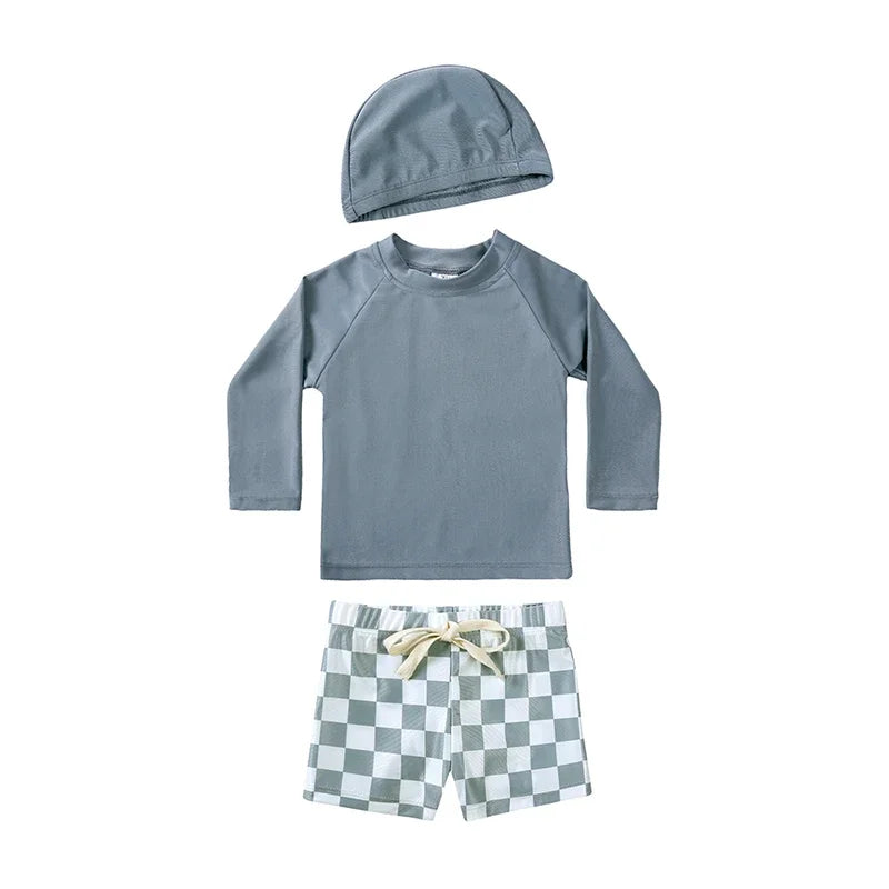 Maillot de bain et bonnet pour bébé