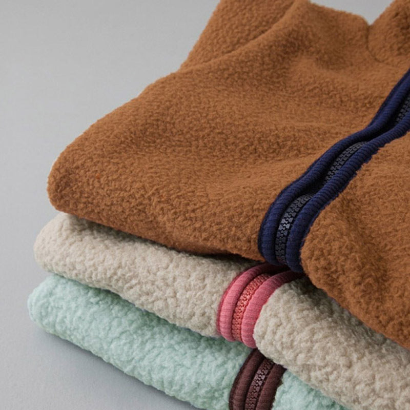 Combinaison polaire bébé, 3 coloris pliés : caramel, crème et vert d&